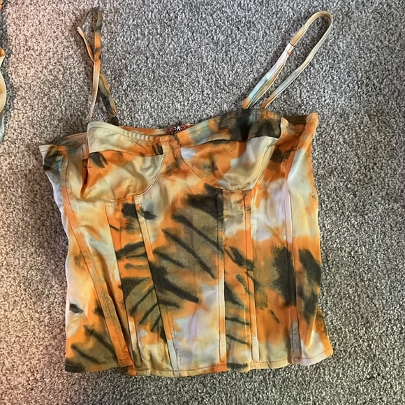 Pretty Little Thing Set - Picture 2 of 3